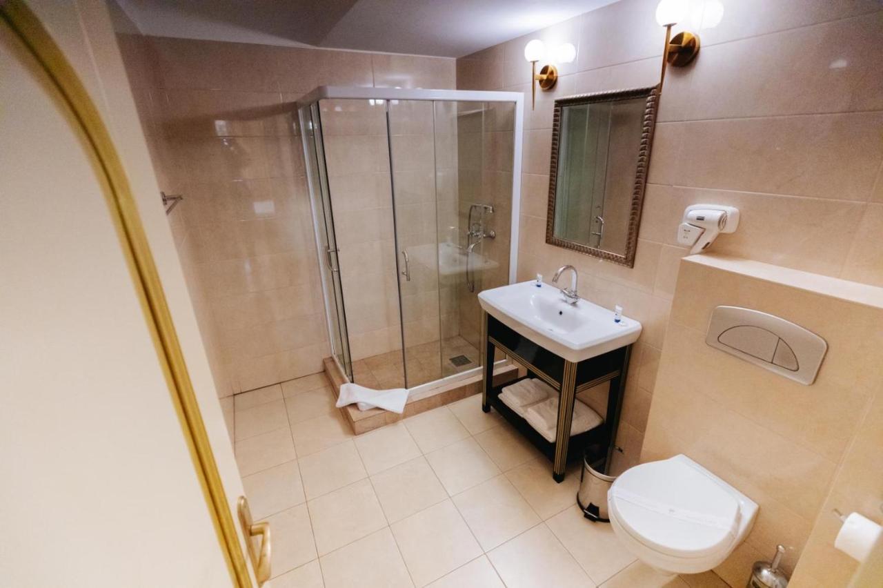 Hotel Goya Collection Târgu Jiu Εξωτερικό φωτογραφία