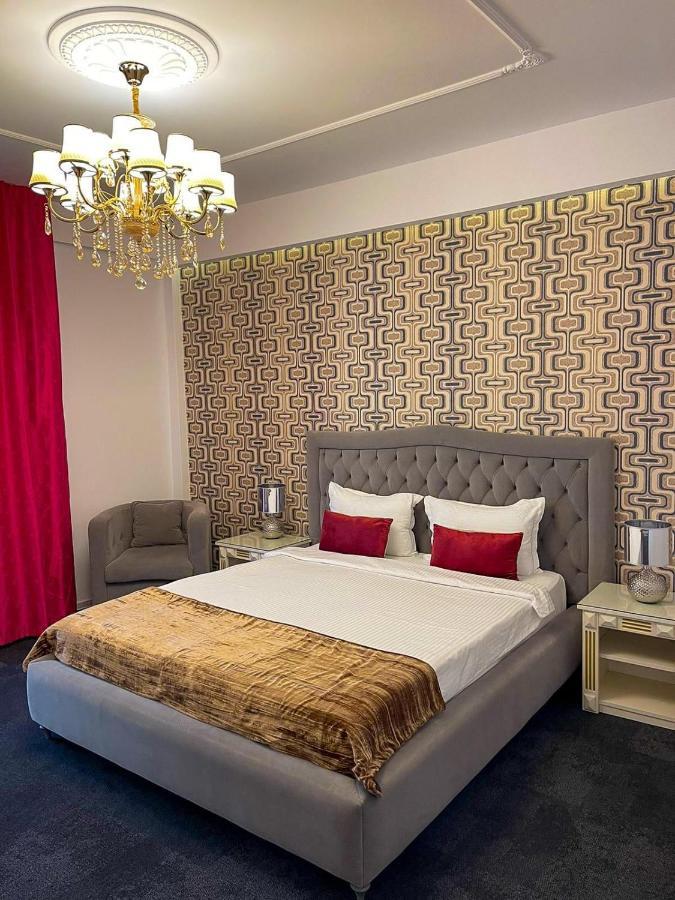 Hotel Goya Collection Târgu Jiu Εξωτερικό φωτογραφία