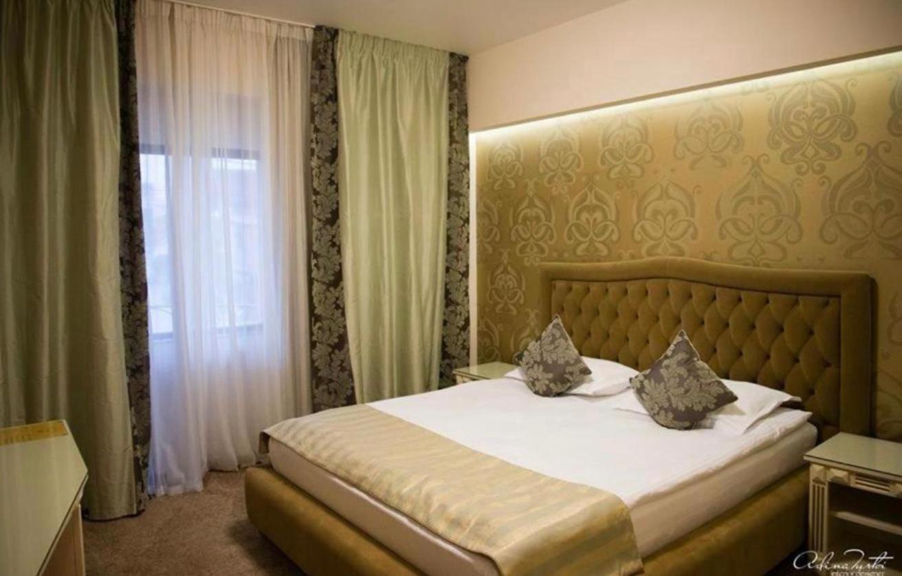 Hotel Goya Collection Târgu Jiu Εξωτερικό φωτογραφία