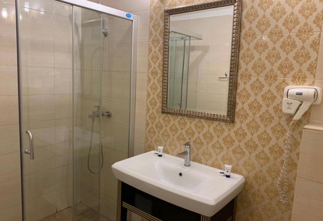 Hotel Goya Collection Târgu Jiu Εξωτερικό φωτογραφία