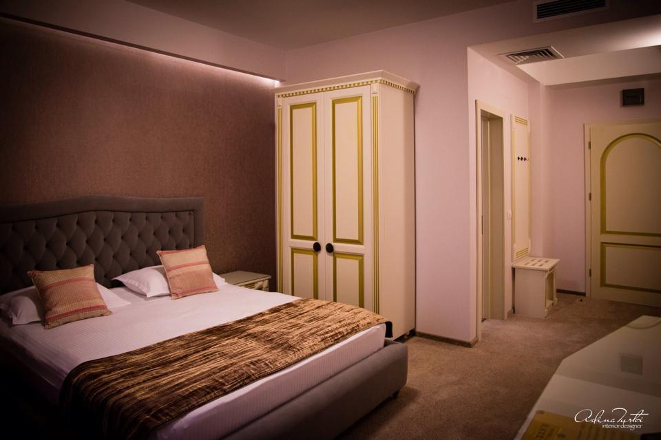 Hotel Goya Collection Târgu Jiu Εξωτερικό φωτογραφία