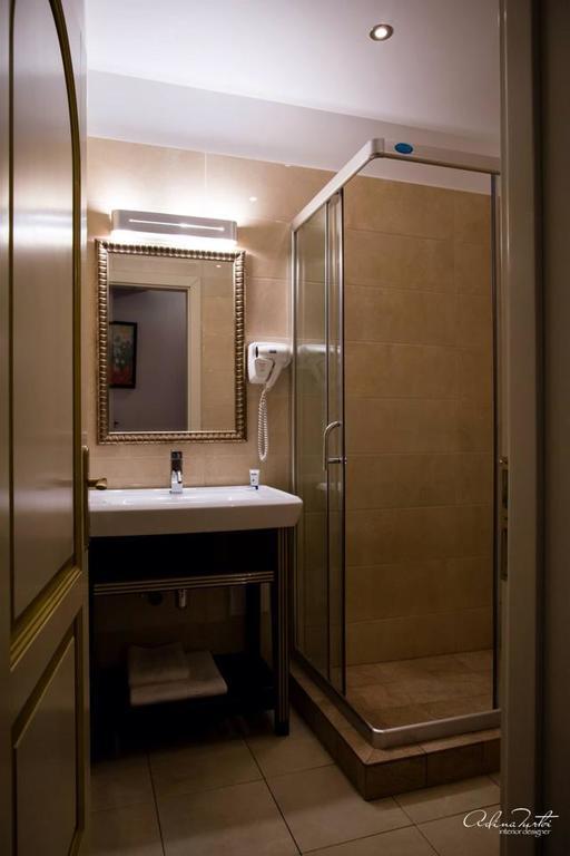 Hotel Goya Collection Târgu Jiu Εξωτερικό φωτογραφία