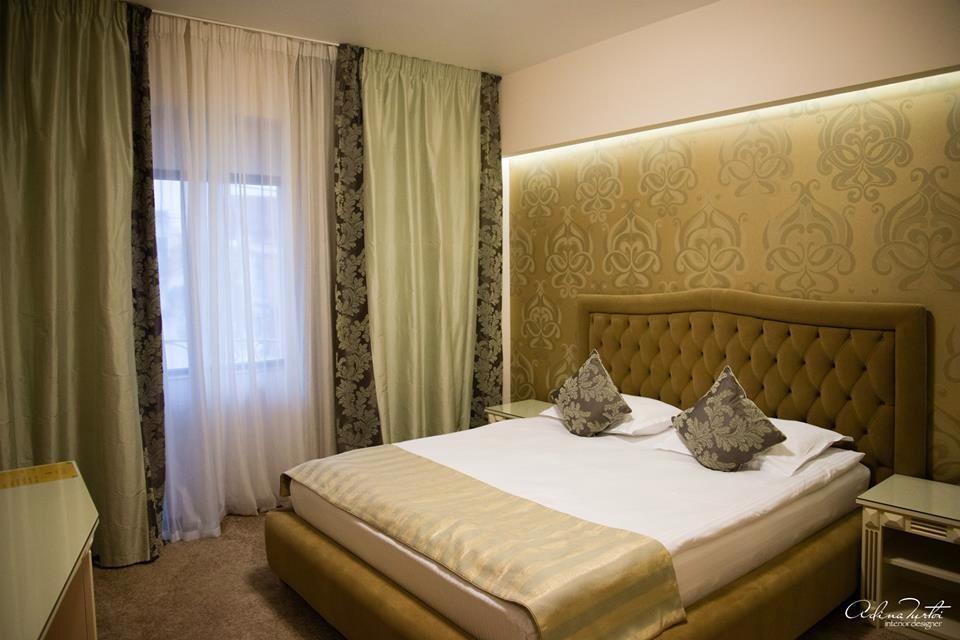 Hotel Goya Collection Târgu Jiu Εξωτερικό φωτογραφία