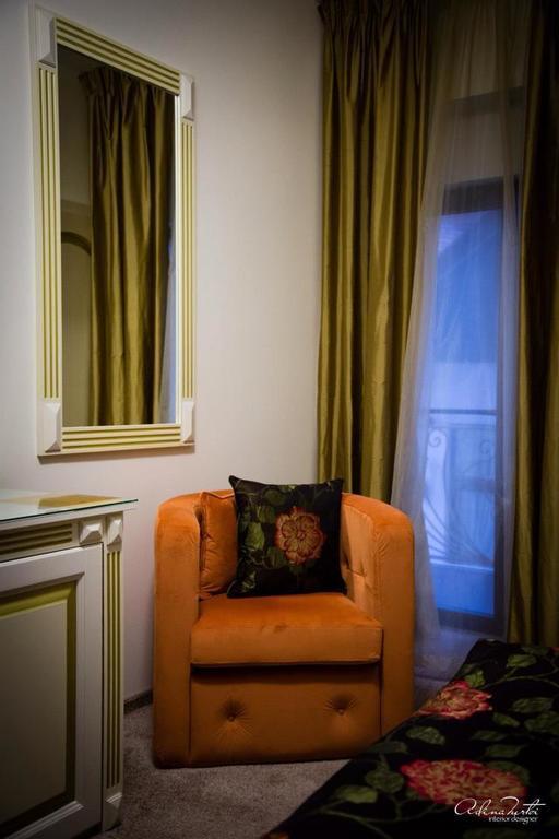 Hotel Goya Collection Târgu Jiu Εξωτερικό φωτογραφία